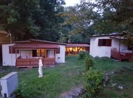 CROTTO CARACO APPARTAMENTI BUNGALOW CHALET、ポルレッツァのバンガロー