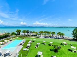 Vision Hotel: Peschiera del Garda şehrinde bir otel