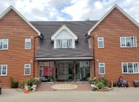 Stansted Airport Lodge, hotell i Takeley