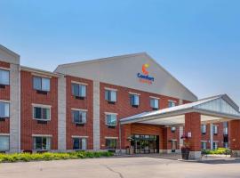 Comfort Suites, hotell i Southfield