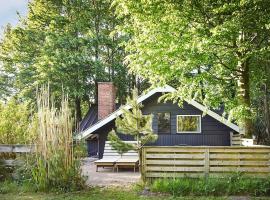 6 person holiday home in Toftlund, villa i Arrild