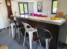 LOFT 3 PERS PROCHE CIRCUIT PAUL RICARD, appartement in Signes
