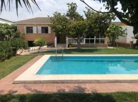 Chalet con piscina privada en Vinaròs