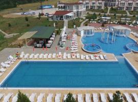 Апартаментен туристически комплекс Аква Терми, resort in Krasnovo