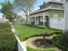 Designer Cottage