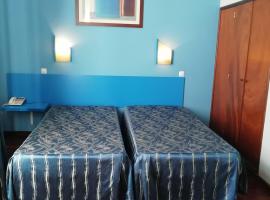 Residencial Chafariz /Queimada, hotelli Funchalissa