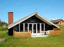 Three-Bedroom Holiday home in Vejers Strand 8