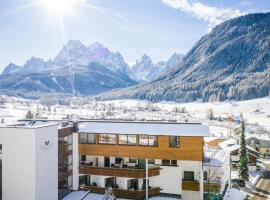 Alpenwellnesshotel St. Veit, hotel em Sesto