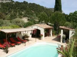 La Campanette en Luberon -Piscine privée