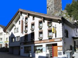 Gasthaus Pension zum Turm, hostel en Hospental