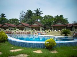 Breathing Earth - Rooms and Pool, resort em Calcutá