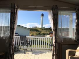 87 Lighthouse View Lodge, hotel in Lossiemouth