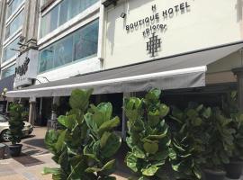 H Boutique Hotel Xplorer Loke Yew: bir Kuala Lumpur, Pudu oteli