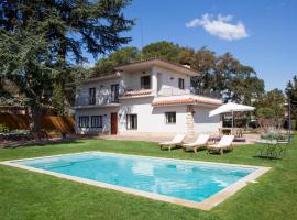 Can Cedre, Hotel in Lliçà d'Amunt