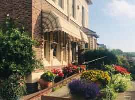 The Bebington, hotel near Lady Lever Art Gallery, Bebington