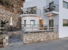 Magnolia Luxury Apartments, villa in Falasarna