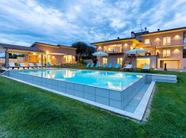 Villa Spaccasole su Cortona, ξενοδοχείο με πισίνα σε Foiano della Chiana