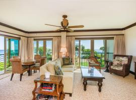 Waipouli Beach Resort VIP Ocean Front Penthouse Villa! AC Pool, hotel in Kapaa