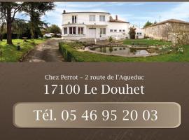 Gîte de l'Aqueduc, hotelli, jossa on pysäköintimahdollisuus kohteessa Le Douhet