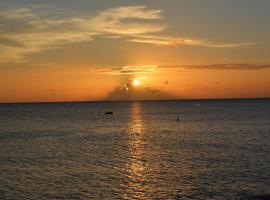 Middle Country 97-1 "la recette du bonheur", Hotel in Deshaies