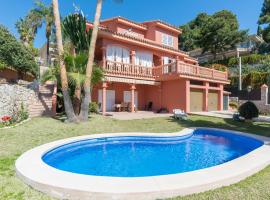 LU&CIA VILLA CANDADO