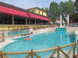 Sul Bacino, отель с парковкой в городе Massa Lombarda