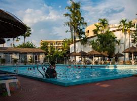 Central Palms Hotel, Hotel in Bharatpur