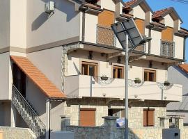 APARTMANI MIA VUKSANOVIC, hotel in Cetinje