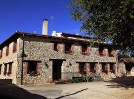 Tirontillana: Dehesa de Cuellar'da bir otel