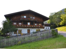 Bauernhof Bachrain, hotel en Taxenbach