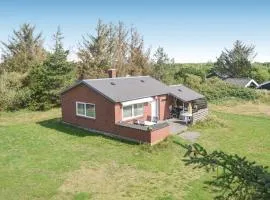 2 Bedroom Lovely Home In Vejers Strand
