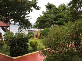 Eagles Nest Beach Resort, beach hotel in Davao City