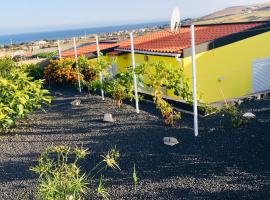 Casinha Vista Mar, hotell i Porto Santo