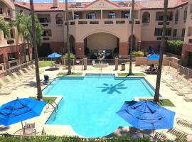 Hilton Vacation Club Varsity Club Tucson, hotel di Tucson