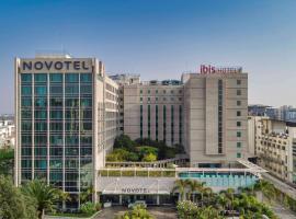 ibis Bengaluru Outer Ring Road, hotel cerca de RMZ Ecospace, Bangalore