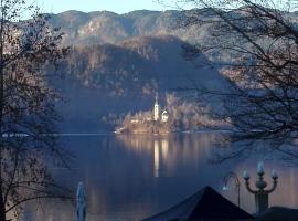 APARTMA CARNICA, hotel near Bled Golf and Country Club, Bled