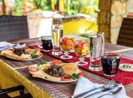 La Terraza Guest House B&B, bed & breakfast σε Grecia