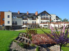 Borowinowy Zdrój Hotel Wellness Spa & Conference, porodični hotel u gradu Suprasl