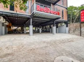 RedDoorz Syariah @ Babadan Baru Jakal