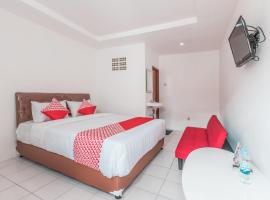 OYO 947 Angel Home Stay Syariah Near Atrium Pondok Gede, Museum Monumen Pancasila, Taman Mini, hotel cerca de Aeropuerto Halim Perdanakusuma - HLP, Yakarta