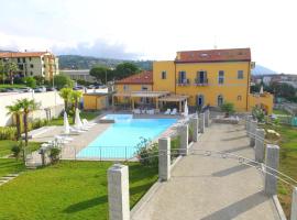 Villa Canepa – hotel w mieście Diano Marina