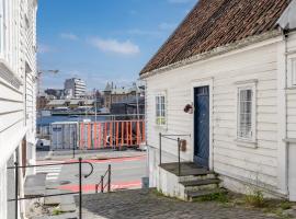 Historical apartments in the heart of the old town, apartamento em Stavanger