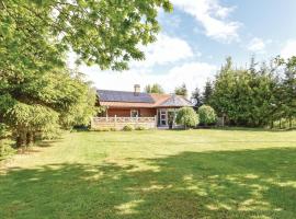 Four-Bedroom Holiday Home In Middelfart, hotel in Middelfart