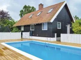 Four-Bedroom Holiday Home In Grasted