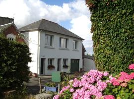 Gite Hénanbihen, hotel in Hénanbihen