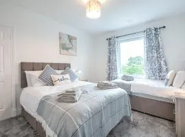 Contractor Ready - Garden - Free Parking