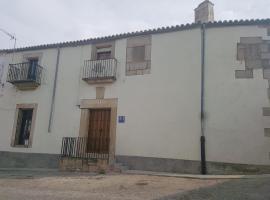 Apartamentos Altozano, hotel en Trujillo