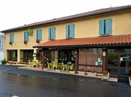 Logis Hôtel Le Provence, hotel v destinaci Le Monastier sur Gazeille