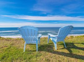 Sea Castle BeachFront Getaway, hotel in Lincoln Beach