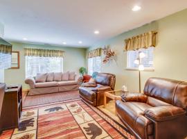 Peaceful Pines Retreat, hotel in Mevers